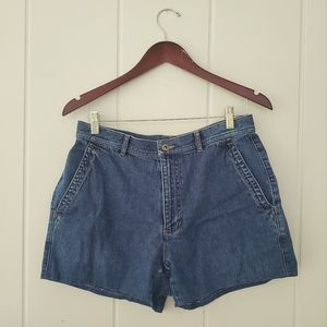 ⭐️ 2/$20 ⭐️ Vintage Liz Claiborne Denim Shorts
